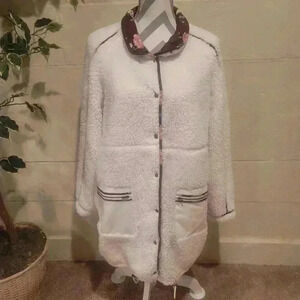 MATILDA JANE SHERPA JACKET LONG SLEEVE SIZE LARGE WHITE/BURGUNDY/MAUVE/GREEN